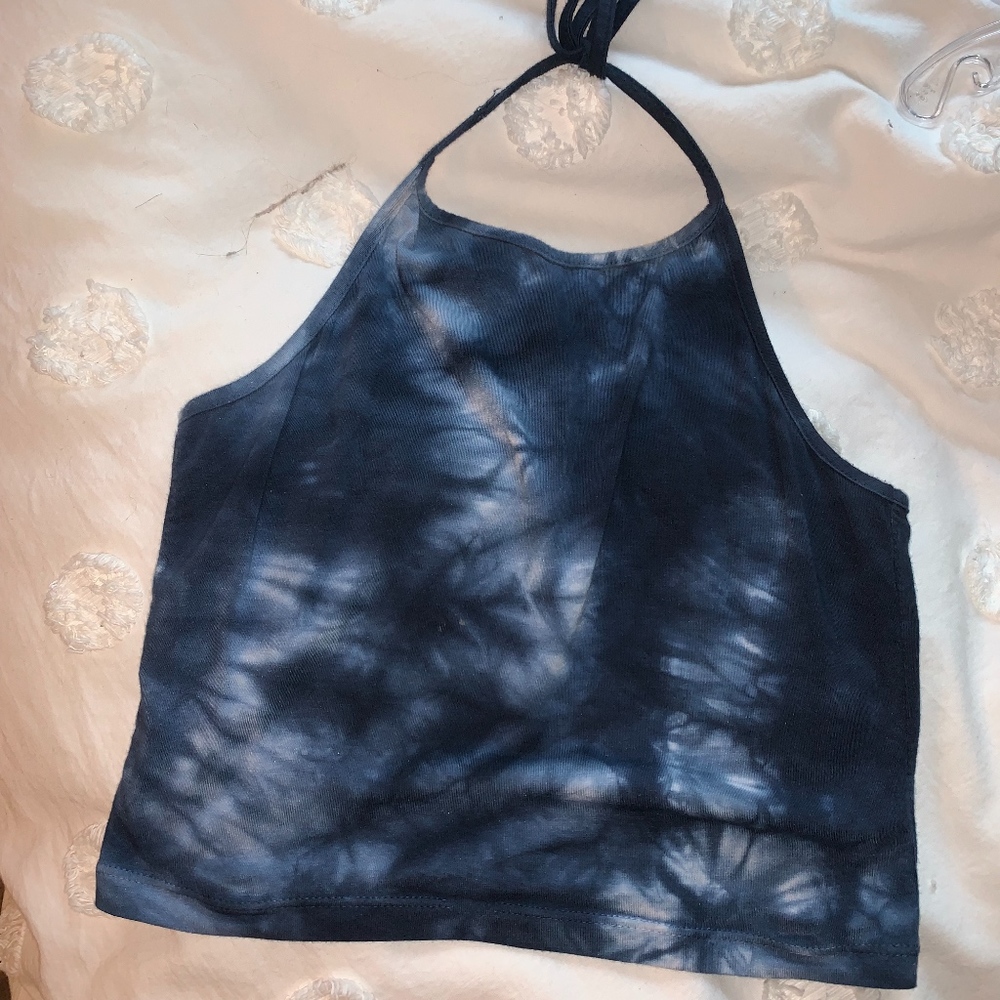 Tye-dye Brandy mellville halter top!
